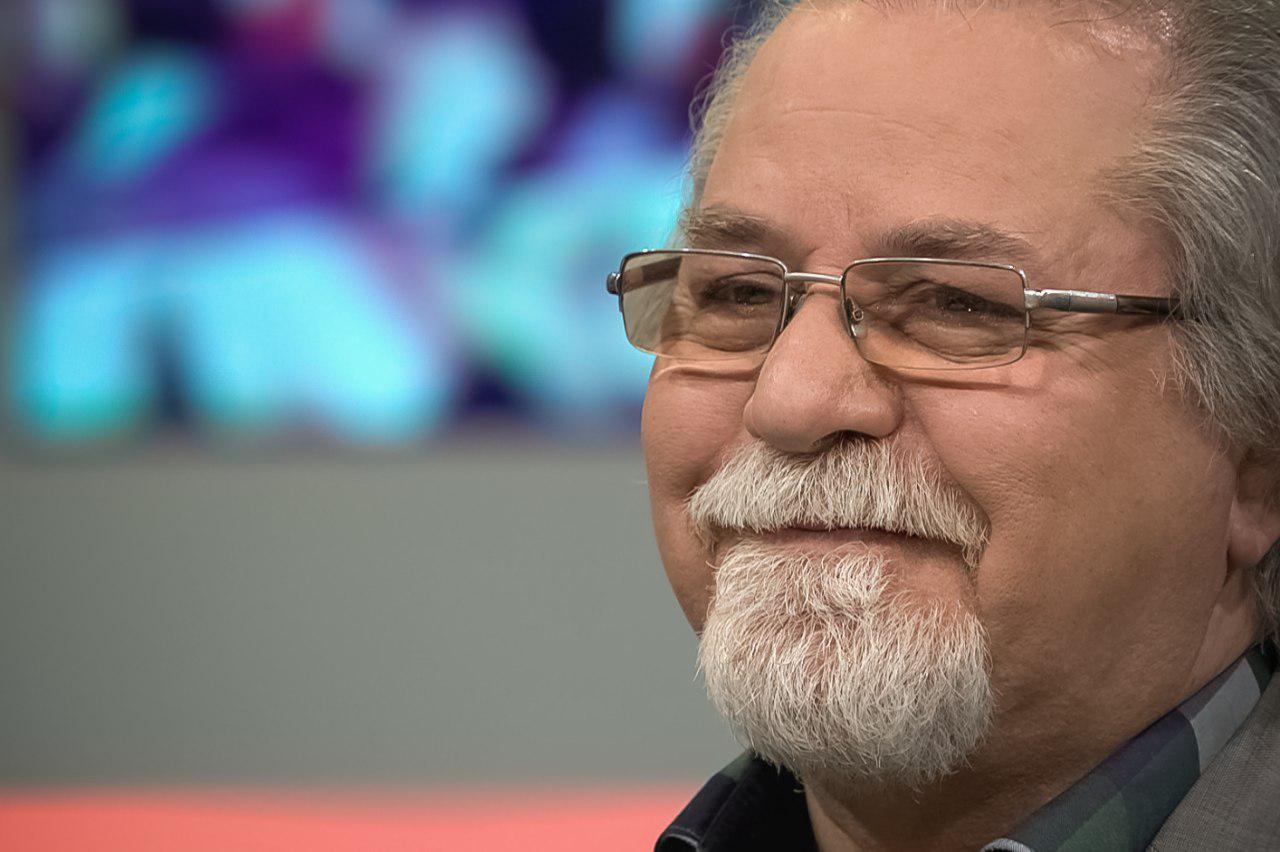 گفتگو با پیشکسوت سرود انقلاب