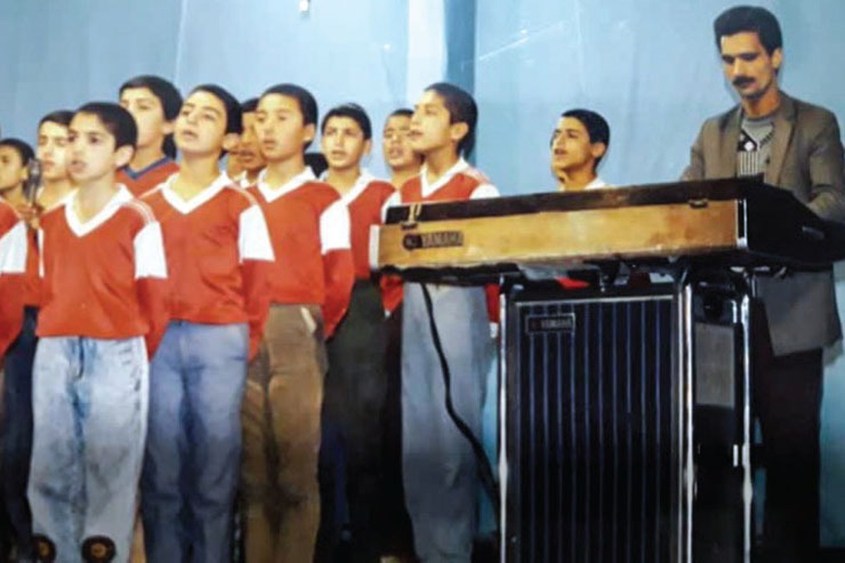 شور انقلابی در سرود